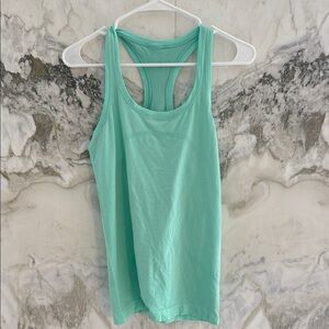 Lululemon Mint Green Women's Tank Top